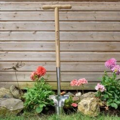 Kent & Stowe Stainless Steel Long Handled Bulb Planter -GreenHaven Shop 1002020 2