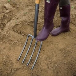 Kent & Stowe Carbon Steel Digging Fork 9 Kent & Stowe Carbon Steel Digging Fork -GreenHaven Shop 1031068 3