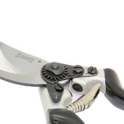 Wilkinson Sword Razorcut Pro Angled Head Bypass Pruner 7 Wilkinson Sword Razorcut Pro Angled Head Bypass Pruner -GreenHaven Shop 787077 3